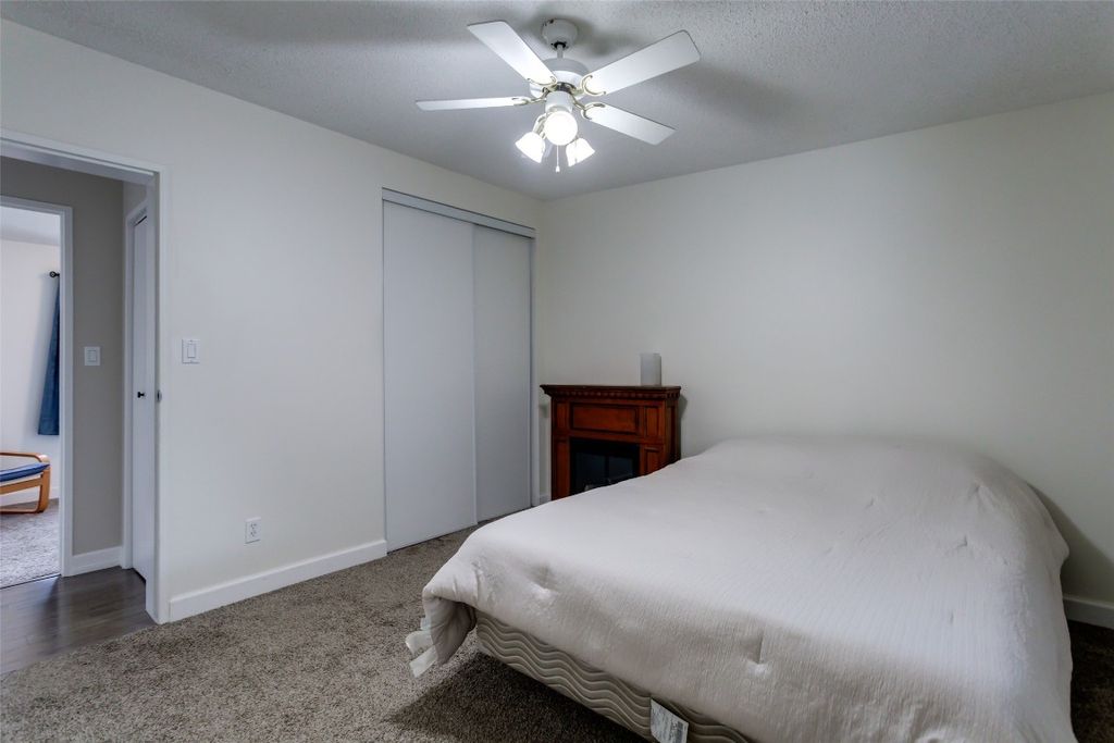 listing image 16519959889209641155