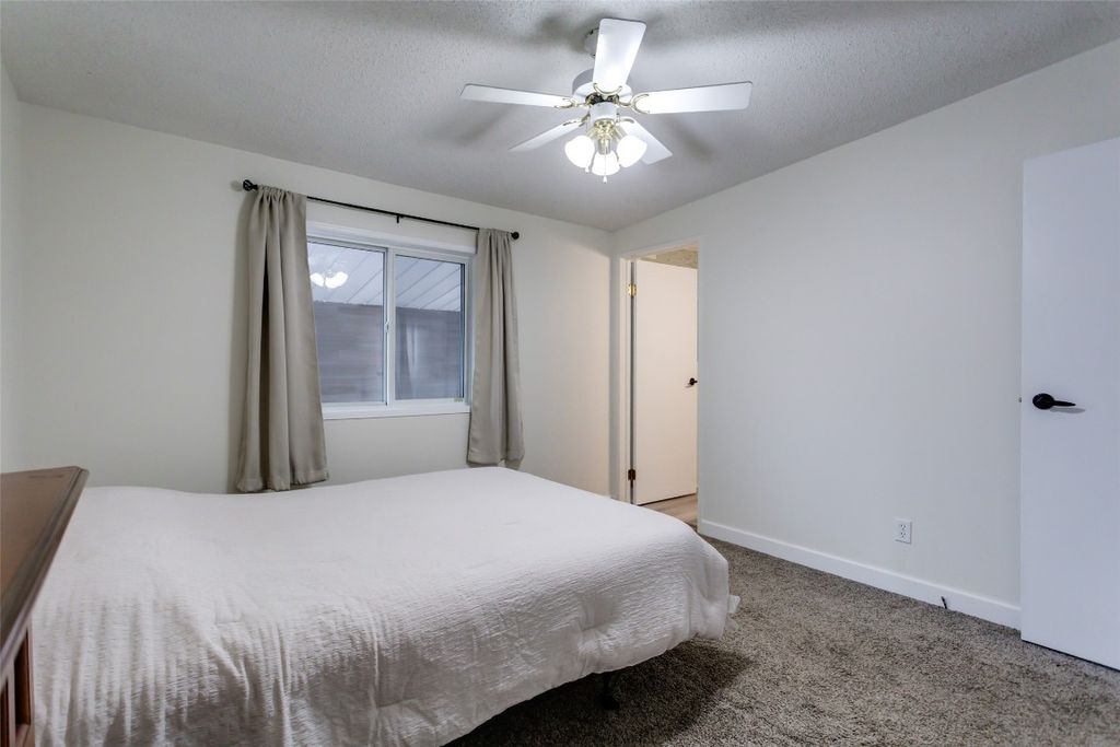 listing image 16510107346445432212