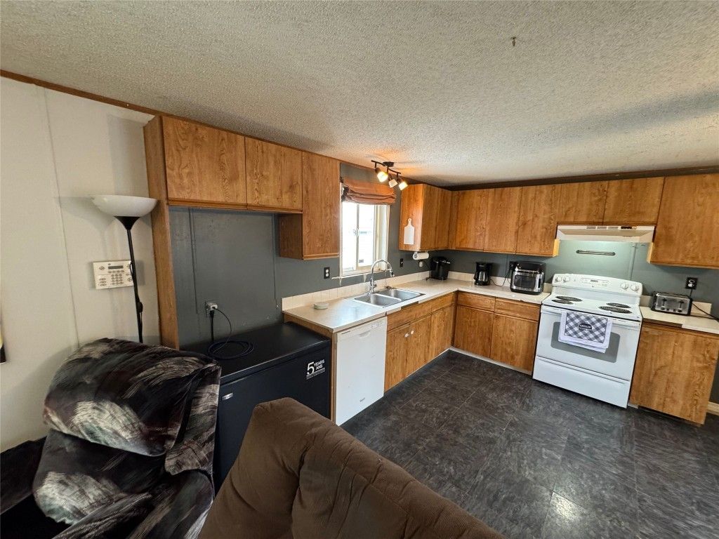 listing image 16517834239956888365