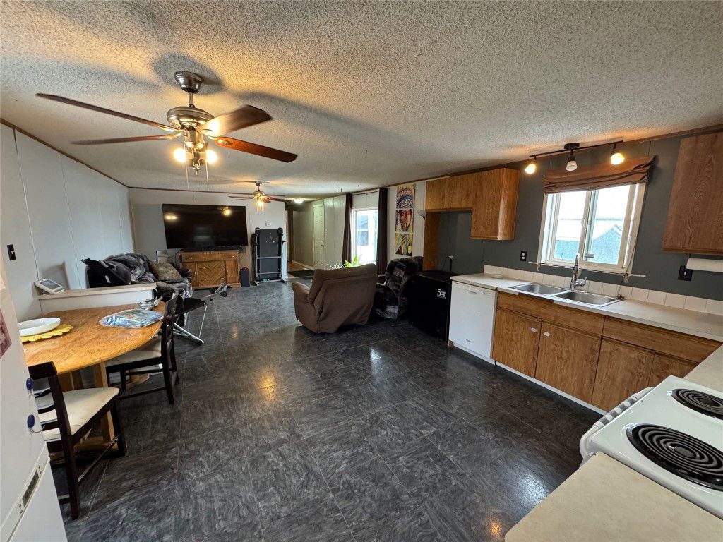 listing image 16511382576457544857