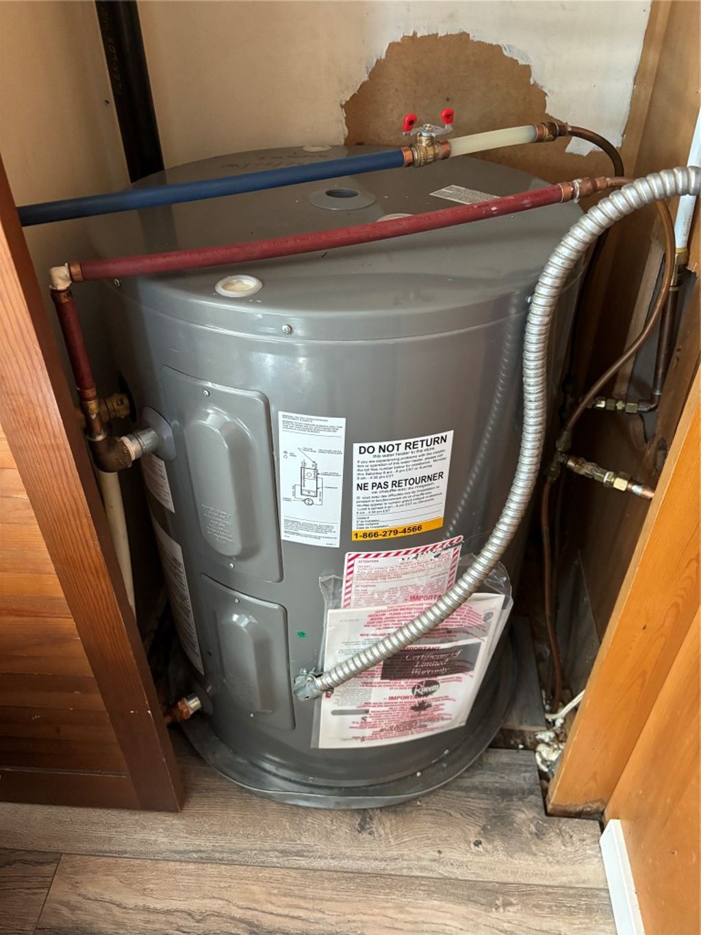 listing image 16511332946376028531