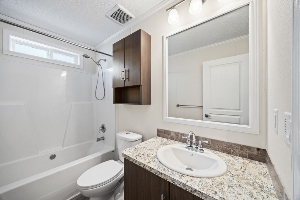 listing image 16519028941947396185