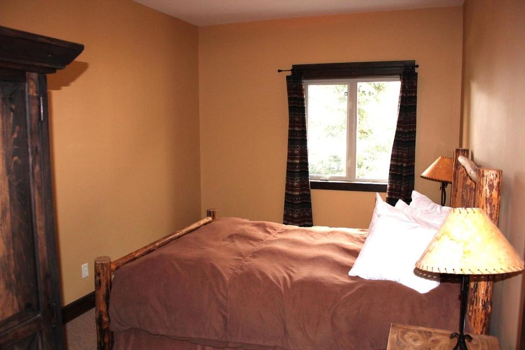 listing image 16510378084195910836