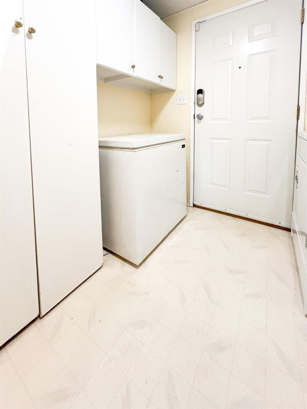 listing image 16512142142984192011