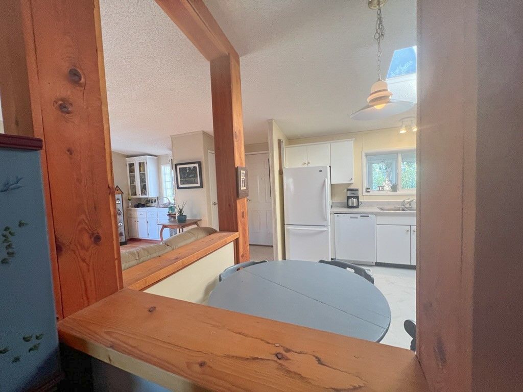 listing image 16516954237496901256