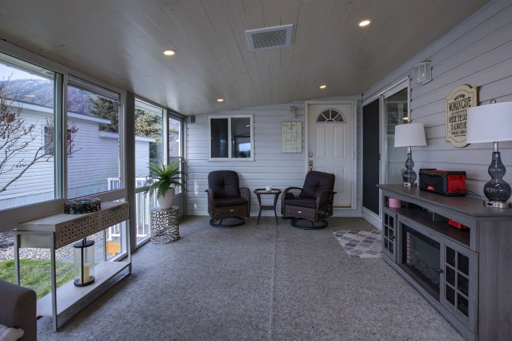 listing image 16511526108037997734