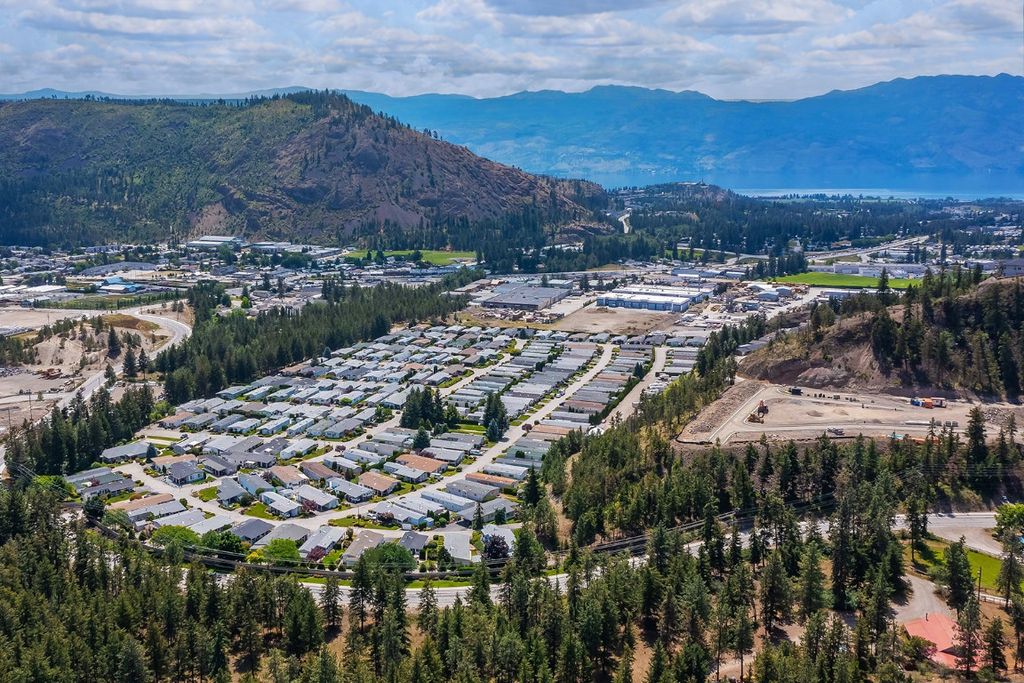 listing image 16512162151005060218