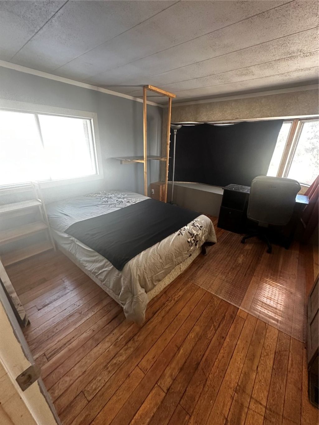 listing image 16512715369236476805