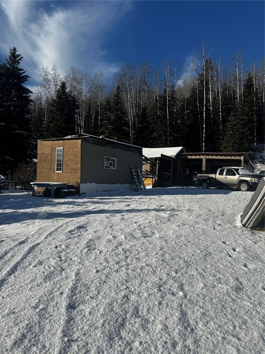 listing image 16516913252385579888