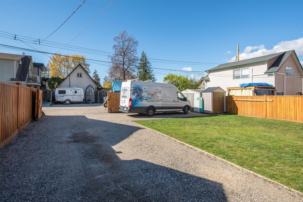 listing image 16513716261735805883