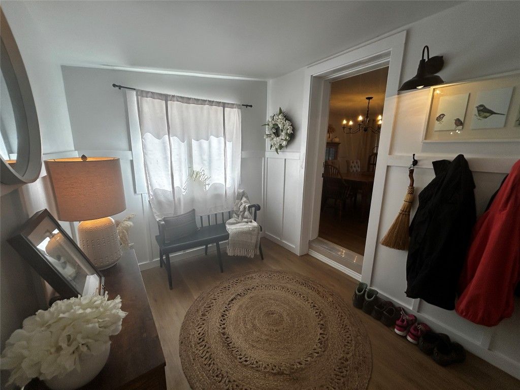 listing image 16513197280599846095