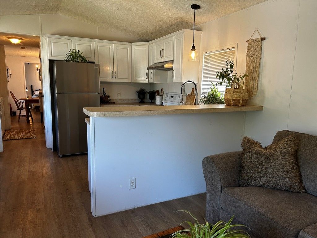 listing image 16511414045258487152