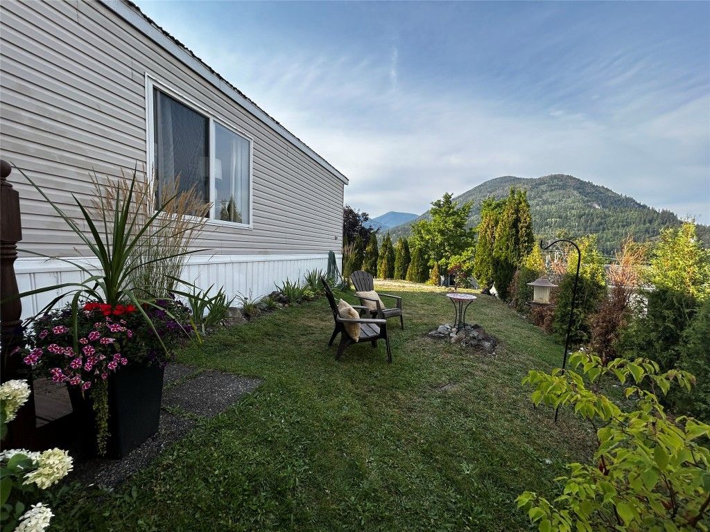 listing image 16517544260658585737