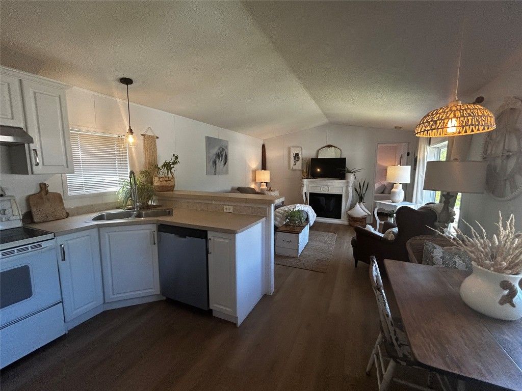 listing image 16510530180608290992