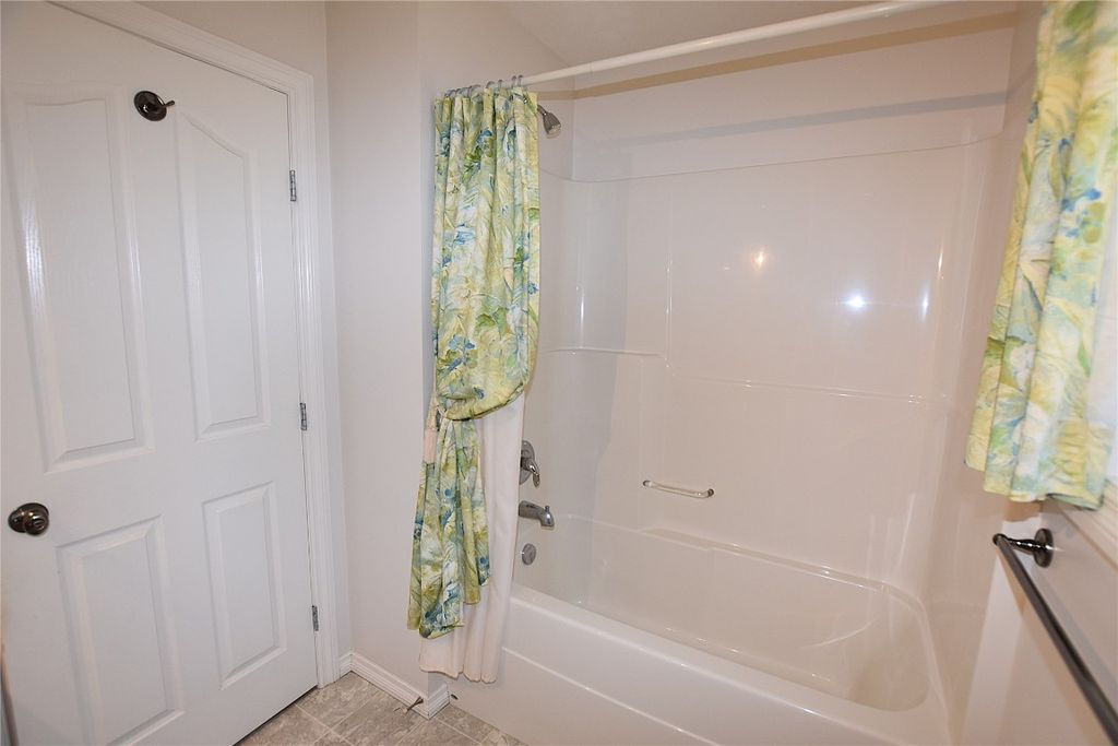 listing image 16512668760267008561