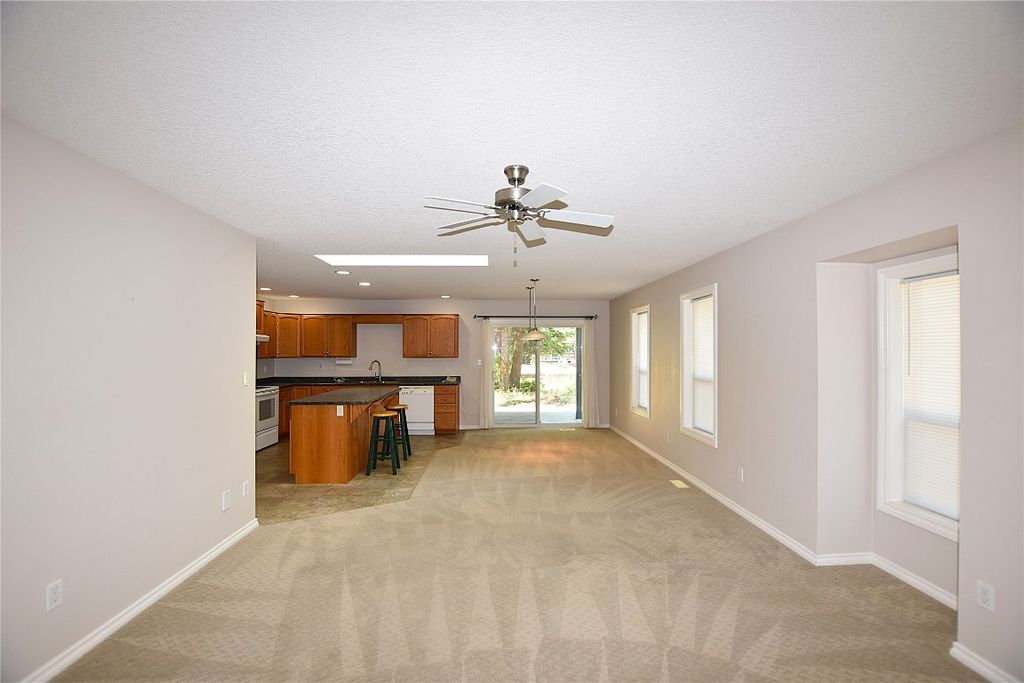 listing image 16511311506648478373