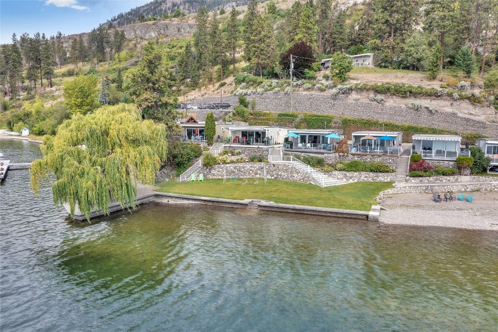 listing image 16516563374296108922