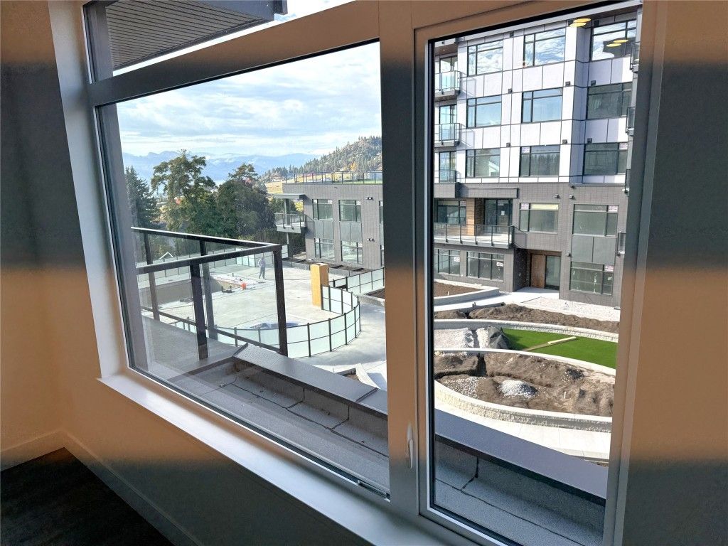 listing image 16513247514435798181