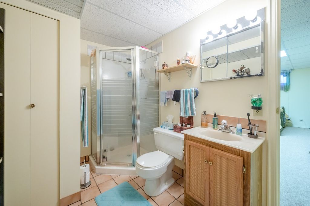 listing image 16514616376606908138