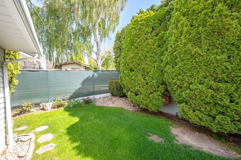 listing image 16515378646210549635