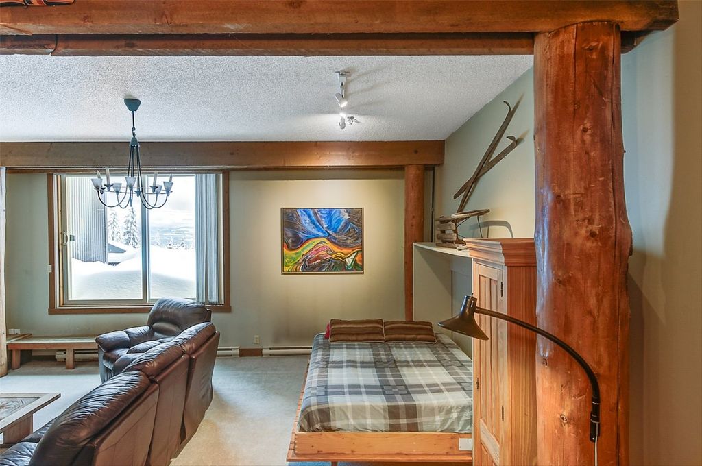 listing image 16516276142389980630
