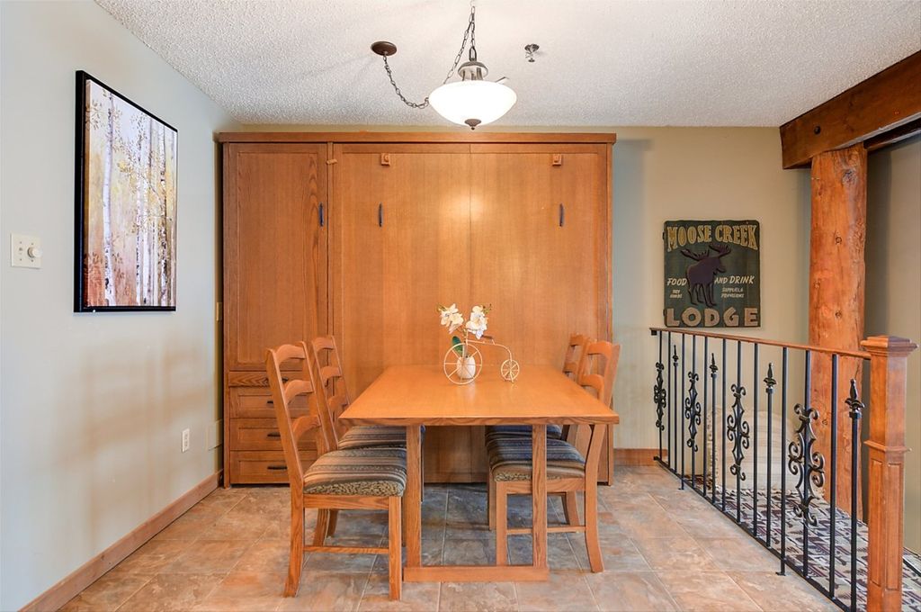 listing image 16513100876357007997