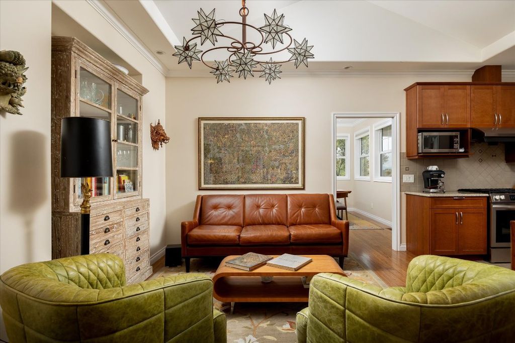 listing image 16515185570734673274