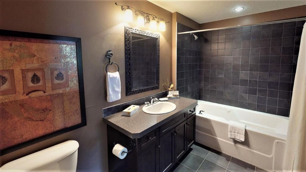listing image 16512628018066454326