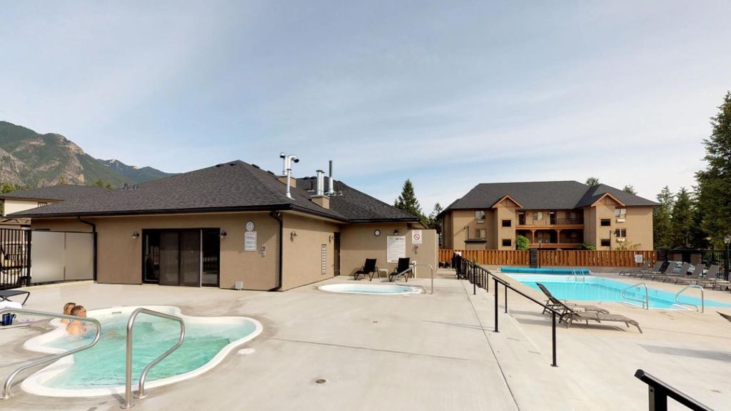 listing image 16515163861552977553