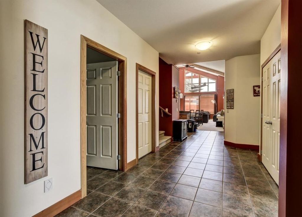 listing image 16513167973170100256