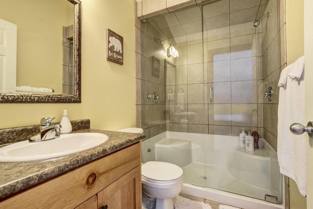 listing image 16519957894810244358