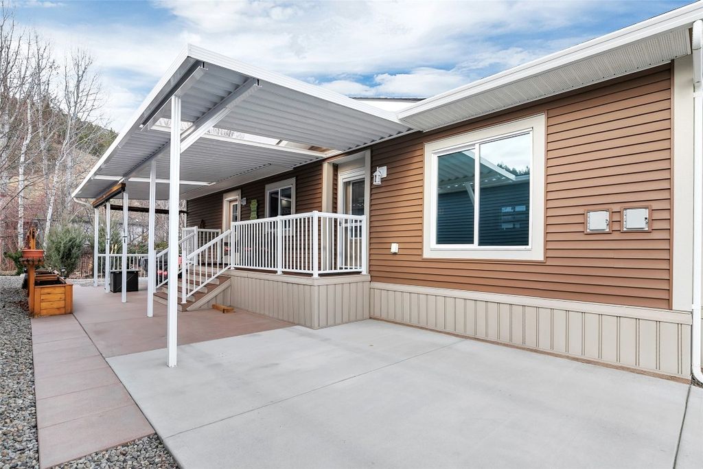 listing image 16519702133325160478