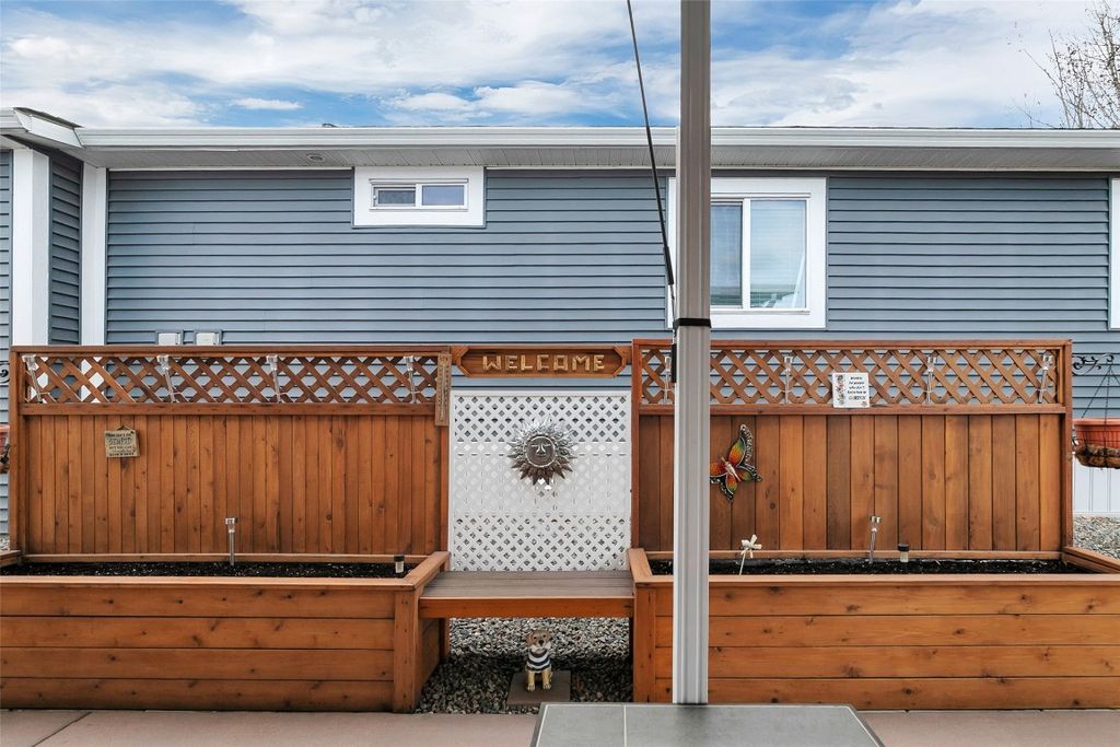 listing image 16514836578481935860