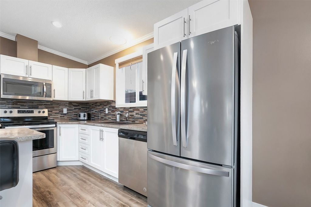 listing image 16511294906278053046