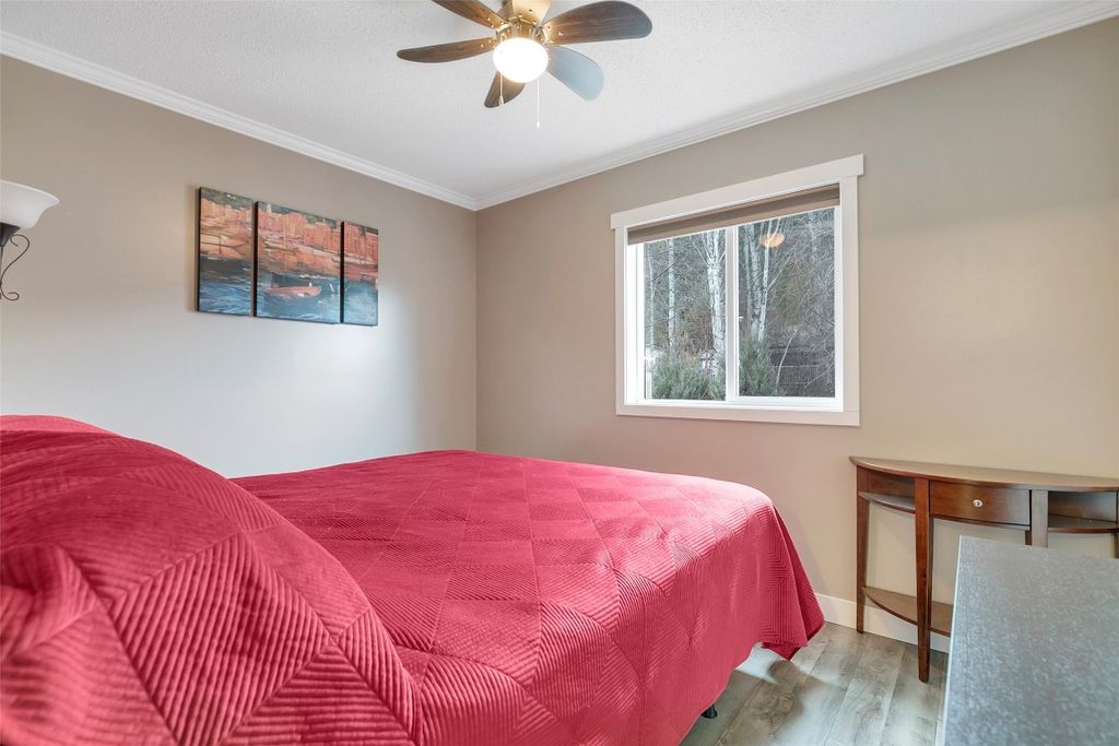 listing image 16513012936299005153