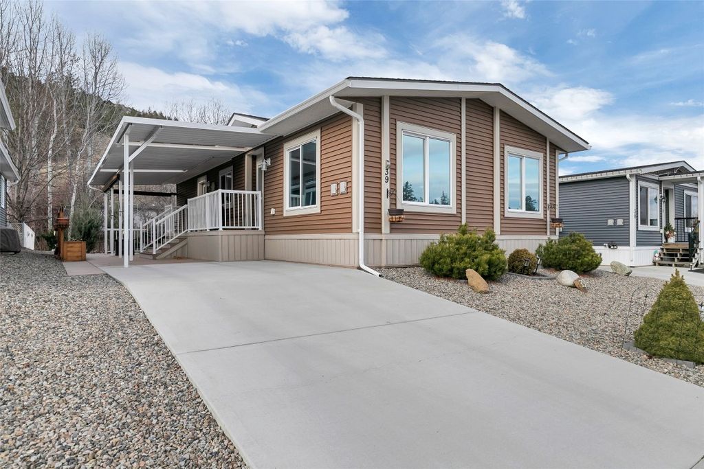 listing image 16514811665874405107