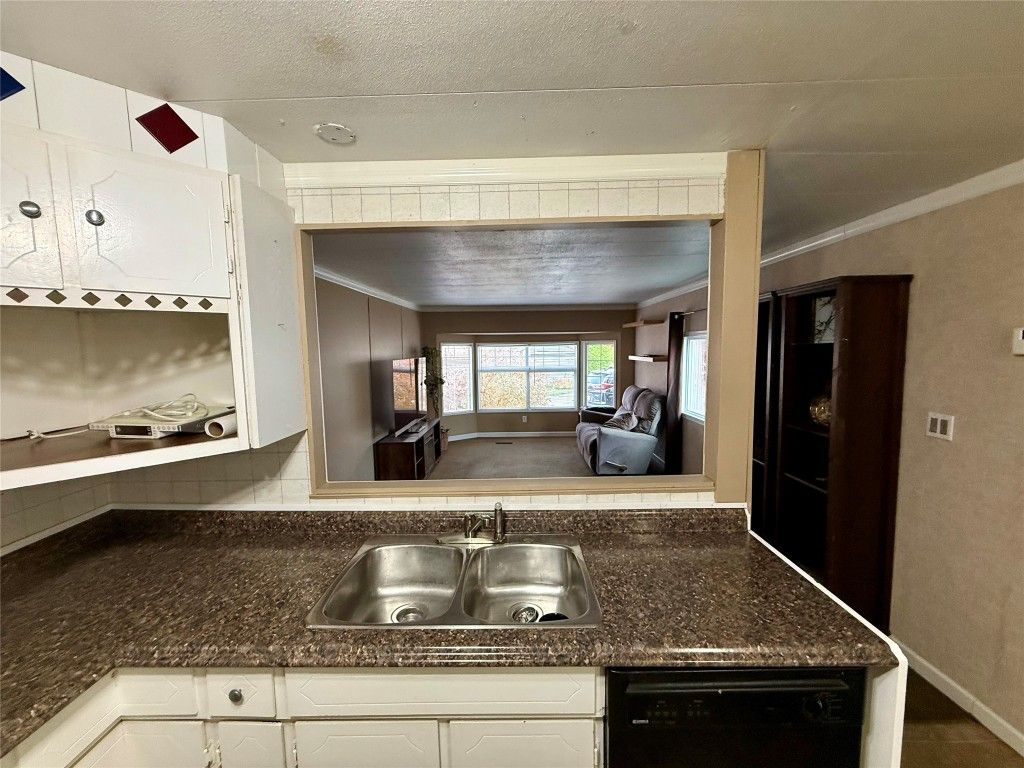 listing image 16513460075497134020