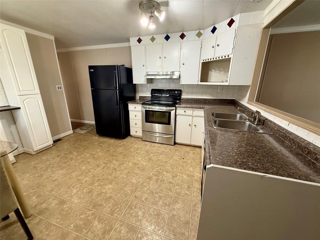 listing image 16517030164522144481