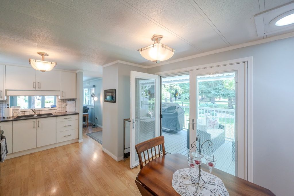 listing image 16514457466969978513