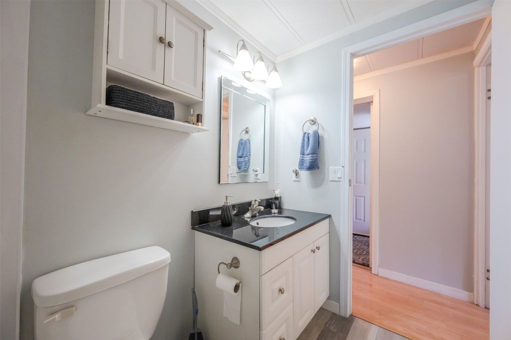 listing image 16516791873370883217