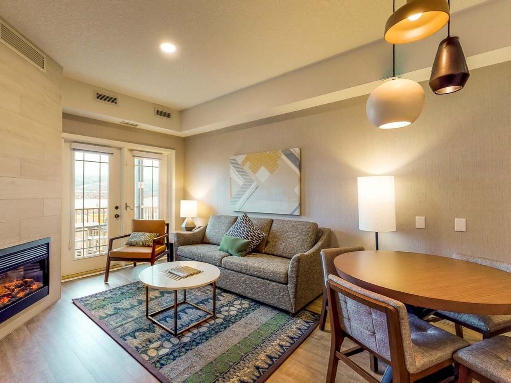 listing image 16511910661335082837