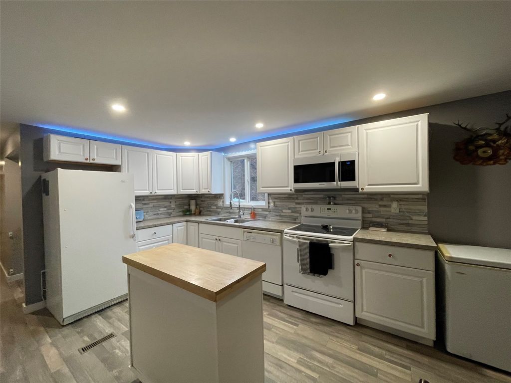 listing image 16510394557430692943