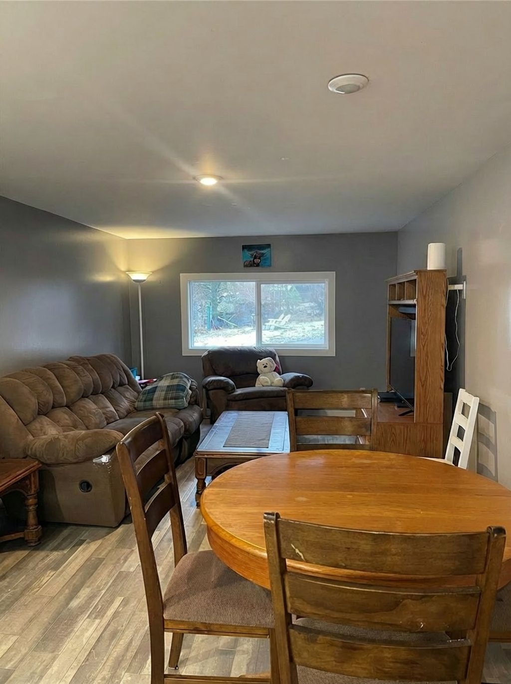 listing image 16511729906051375181