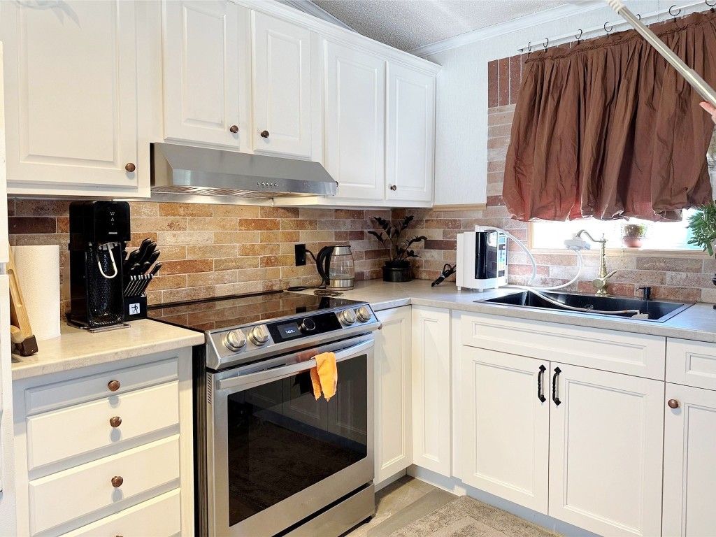 listing image 16510724971476658647