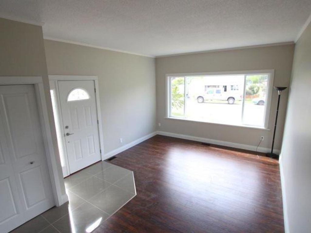 listing image 16519580119897433228