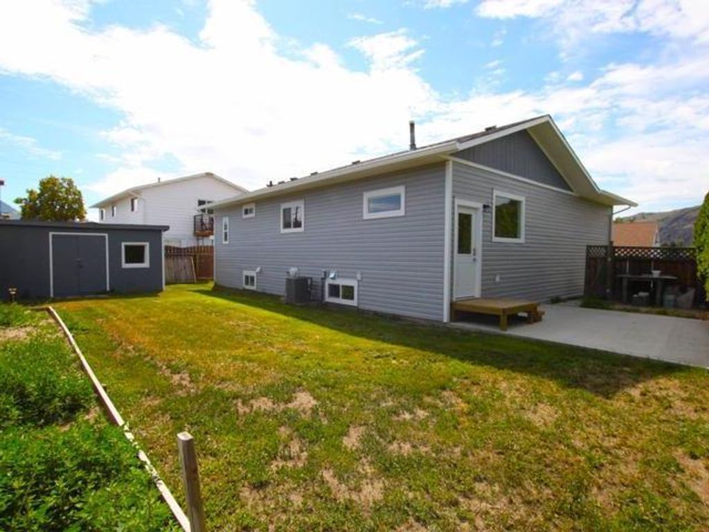 listing image 16518306329964049538