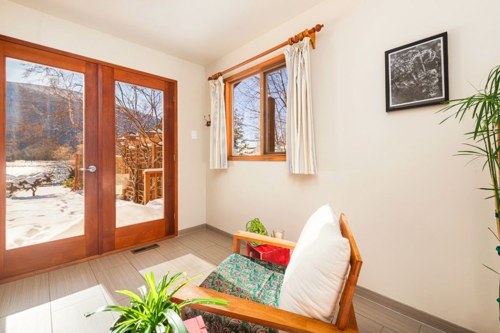 listing image 16513901618059765521