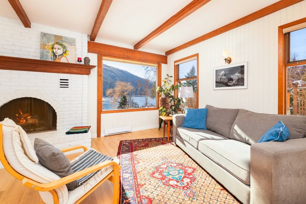 listing image 16510866588198914674