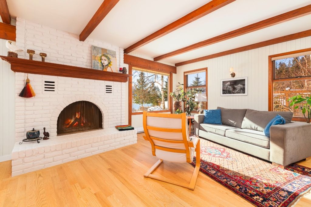 listing image 16517597476613787125
