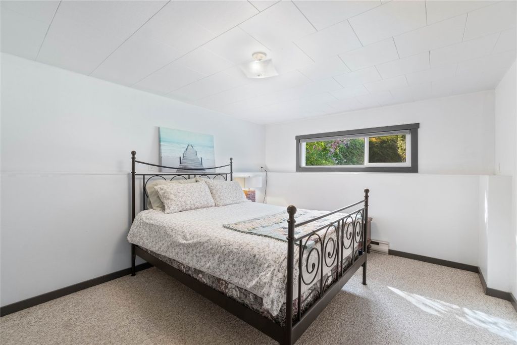 listing image 16515042972138646337